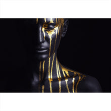 Lade das Bild in den Galerie-Viewer, Acrylglasbild Geheimnisvolle Frau mit Gold Querformat