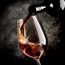 Lade das Bild in den Galerie-Viewer, Spannrahmenbild Genussvoller Rotwein Quadrat