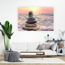 Lade das Bild in den Galerie-Viewer, Poster Gestapelte Steine am Meer Querformat