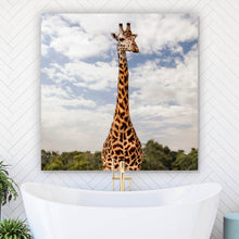 Lade das Bild in den Galerie-Viewer, Leinwandbild Giraffe in Kenia Quadrat