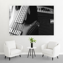 Lade das Bild in den Galerie-Viewer, Leinwandbild Gitarre und Lautsprecher Querformat