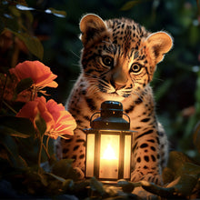 Lade das Bild in den Galerie-Viewer, Aluminiumbild gebürstet Goldiges kleines Leopardenkind Quadrat