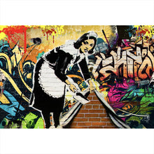 Lade das Bild in den Galerie-Viewer, Spannrahmenbild Hausmädchen Graffiti Banksy Querformat
