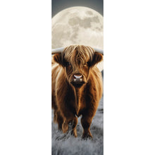 Lade das Bild in den Galerie-Viewer, Acrylglasbild Highland Rind im Mondschein Panorama Hoch