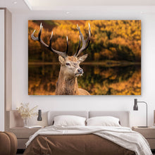 Lade das Bild in den Galerie-Viewer, Aluminiumbild gebürstet Hirsch am Waldsee Querformat