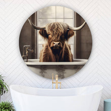 Lade das Bild in den Galerie-Viewer, Aluminiumbild gebürstet Hochlandrind in der Badewanne Vintage Kreis