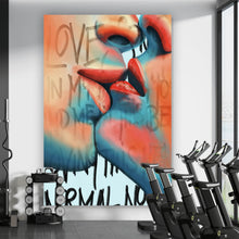 Lade das Bild in den Galerie-Viewer, Acrylglasbild Küssende Lippen Street Art Hochformat