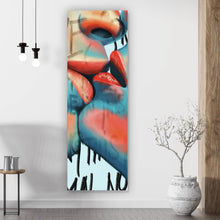 Lade das Bild in den Galerie-Viewer, Acrylglasbild Küssende Lippen Street Art Panorama Hoch