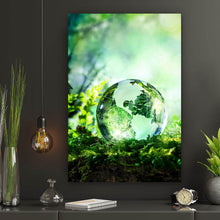 Lade das Bild in den Galerie-Viewer, Poster Kristallkugel auf Moos Hochformat