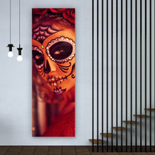 Lade das Bild in den Galerie-Viewer, Aluminiumbild gebürstet La Catrina Rot Panorama Hoch
