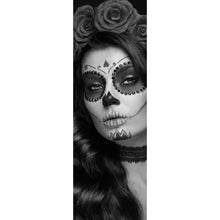 Lade das Bild in den Galerie-Viewer, Poster La Catrina Schwarz Weiß Panorama Hoch