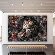 Lade das Bild in den Galerie-Viewer, Leinwandbild Leopard im Blütenmeer Querformat