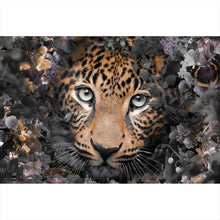 Lade das Bild in den Galerie-Viewer, Leinwandbild Leopard im Blütenwald Querformat