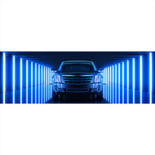 Lade das Bild in den Galerie-Viewer, Leinwandbild Limousine im Neonlicht Panorama