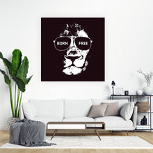 Lade das Bild in den Galerie-Viewer, Acrylglasbild Löwe Born Free Quadrat