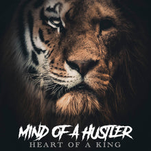 Lade das Bild in den Galerie-Viewer, Poster Löwe mind of a hustler Quadrat