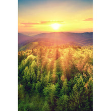 Lade das Bild in den Galerie-Viewer, Aluminiumbild Malerischer Sonnenuntergang über den Wäldern Hochformat