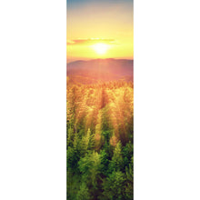 Lade das Bild in den Galerie-Viewer, Acrylglasbild Malerischer Sonnenuntergang über den Wäldern Panorama Hoch