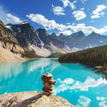 Lade das Bild in den Galerie-Viewer, Poster Moraine Lake in Kanada Quadrat