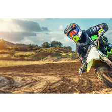 Lade das Bild in den Galerie-Viewer, Poster Motocross auf Sandbahn Querformat
