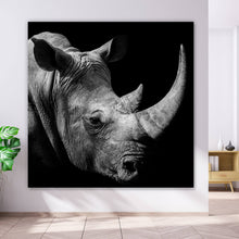 Lade das Bild in den Galerie-Viewer, Leinwandbild Nashorn auf schwarzem Hintergrund Quadrat