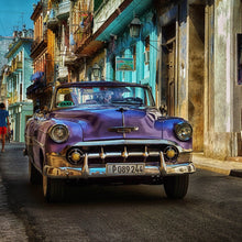 Lade das Bild in den Galerie-Viewer, Poster Oldtimer Lila Quadrat