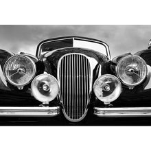 Lade das Bild in den Galerie-Viewer, Leinwandbild Oldtimer Schwarz-Weiß Querformat