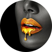 Lade das Bild in den Galerie-Viewer, Aluminiumbild Orangene Lippen Kreis
