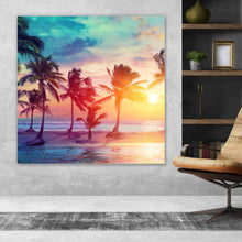 Lade das Bild in den Galerie-Viewer, Aluminiumbild Palmen am Strand bei Sonnenuntergang Quadrat
