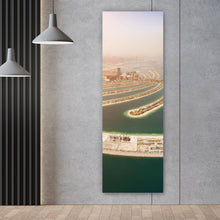 Lade das Bild in den Galerie-Viewer, Poster Palmeninsel in Dubai Panorama Hoch