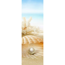Lade das Bild in den Galerie-Viewer, Leinwandbild Perle am Sandstrand Panorama Hoch
