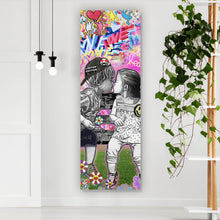 Lade das Bild in den Galerie-Viewer, Poster Pop Art Kissing Kids Panorama Hoch