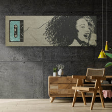 Lade das Bild in den Galerie-Viewer, Spannrahmenbild Porträt mit Retro Kassette Panorama