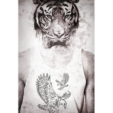 Lade das Bild in den Galerie-Viewer, Poster Portrait mit Tigerkopf Grunge Hochformat