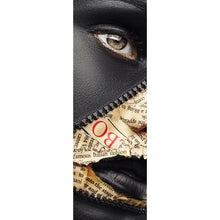 Lade das Bild in den Galerie-Viewer, Acrylglasbild Portrait mit Zeitungs Make-up Panorama Hoch