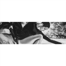 Lade das Bild in den Galerie-Viewer, Spannrahmenbild Prima Ballerina Vintage Zeichenstil Panorama