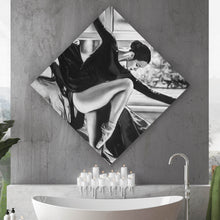 Lade das Bild in den Galerie-Viewer, Acrylglasbild Prima Ballerina Vintage Zeichenstil Raute