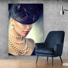 Lade das Bild in den Galerie-Viewer, Poster Retro Frauen Porträt Hochformat