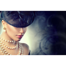 Lade das Bild in den Galerie-Viewer, Aluminiumbild Retro Frauen Porträt Querformat