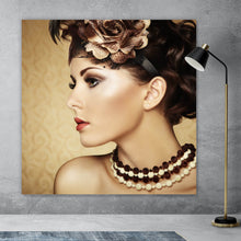 Lade das Bild in den Galerie-Viewer, Poster Retro Portrait einer schönen Frau Quadrat