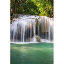 Lade das Bild in den Galerie-Viewer, Poster Romantischer Wasserfall Hochformat