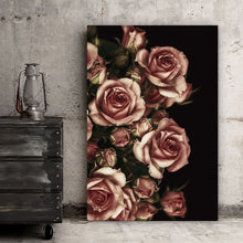 Lade das Bild in den Galerie-Viewer, Leinwandbild Rosenbund Rosa Hochformat
