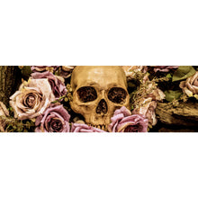 Lade das Bild in den Galerie-Viewer, Poster Schädel auf Rosen Panorama