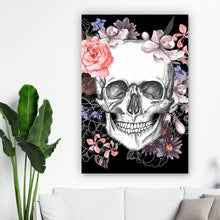 Lade das Bild in den Galerie-Viewer, Aluminiumbild gebürstet Schädel und Blumen Hochformat