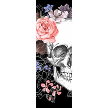 Lade das Bild in den Galerie-Viewer, Spannrahmenbild Schädel und Blumen Panorama Hoch