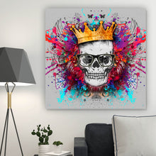 Lade das Bild in den Galerie-Viewer, Leinwandbild Schädel mit Krone Modern Art Quadrat