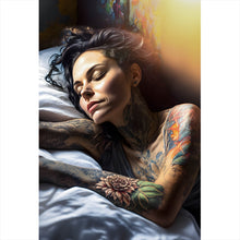 Lade das Bild in den Galerie-Viewer, Leinwandbild Schlafende Tattoo Frau Hochformat