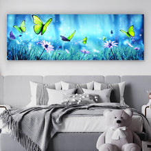Lade das Bild in den Galerie-Viewer, Poster Schmetterlinge im Zauberwald Panorama