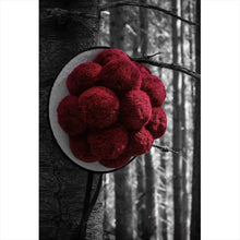 Lade das Bild in den Galerie-Viewer, Poster Schwarzwald Bollenhut Hochformat