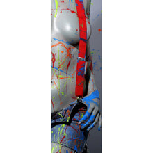 Lade das Bild in den Galerie-Viewer, Poster Sexy Malerin mit Farbspritzern Panorama Hoch